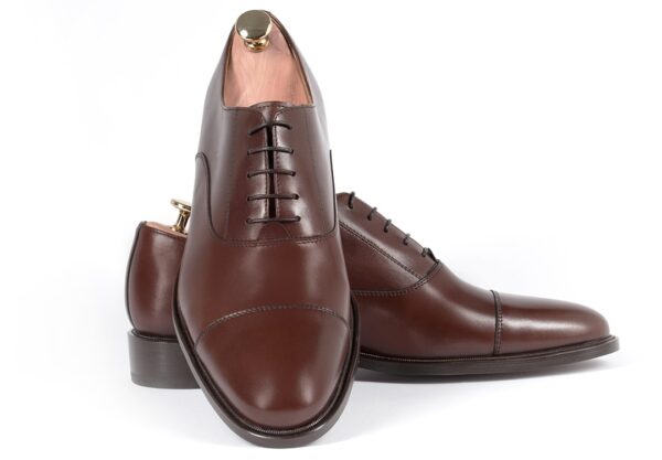 userfile_266_96_1_1536647065 Oxford Captoe Venecia